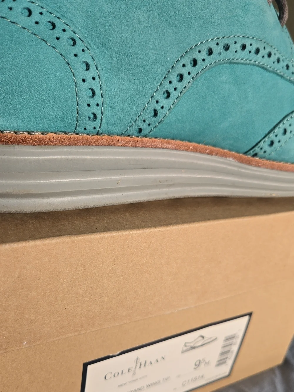Men's Cole Haan Lunargrand Wingtip Turquoise Suede  Oxfords Sz 9.5